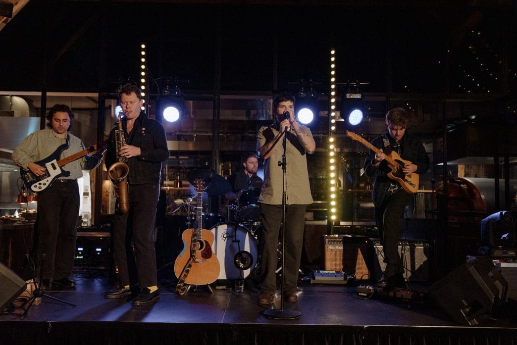 Home - jonny ross music - bands, djs and acoustic acts for weddings and events